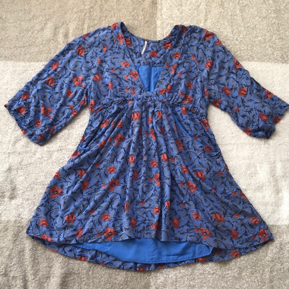 Free People Dresses & Skirts - Free People Blue with Poppies Dress with Pockets S